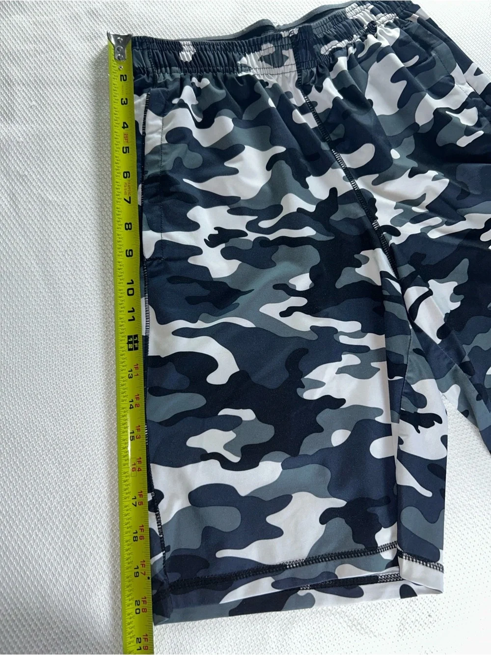 Mens Camo Athletic Shorts Small Gray Black Performance Gym Workout